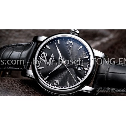 Montblanc Star Date Automatic 105895 Montblanc Star Date Automatic 105895