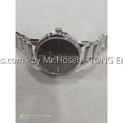 Balmer Simple Quartz Ladies 30mm Bracelet Watch 9144M SS-4 Balmer Simple Quartz Ladies 30mm Bracelet Watch 9144M SS-4