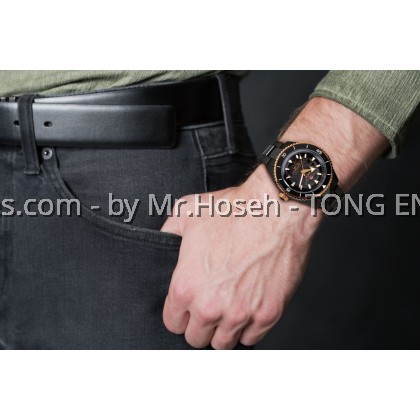 RADO Captain Cook High-Tech Ceramic Automatic R32127162