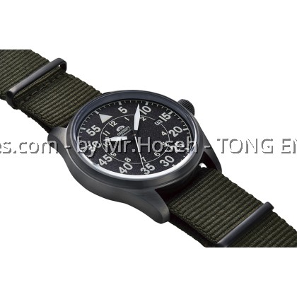 Orient Mechanical Sports Men Field Watch RA-AC0H02N Orient Mechanical Sports Men Field Watch RA-AC0H02N