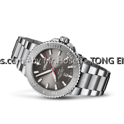 Oris AQUIS DATE RELIEF 01 733 7730 4153-07 8 24 05PEB
