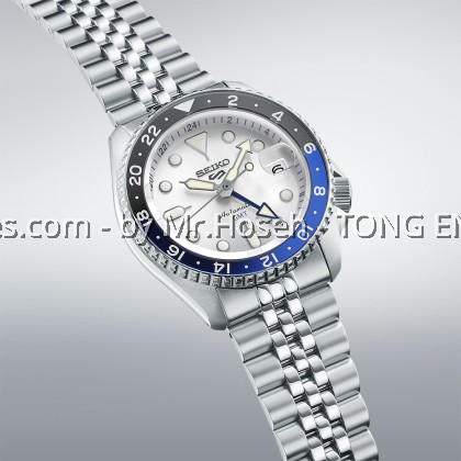 Seiko 5 Sports SKX GMT Sky Blue Silver Cloud Automatic SSK033K1 Seiko 5 Sports SKX GMT Sky Blue Silver Cloud Automatic SSK033K1