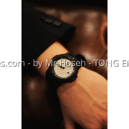 Luminox x Phynstudio - 0321.PHYN.N Limited Edition Luminox x Phynstudio - 0321.PHYN.N Limited Edition