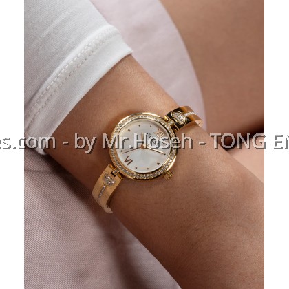 GUESS Ladies Gold Tone Analog 27mm Watch GW0655L2