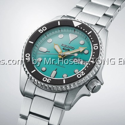 Seiko 5 Sports SKX ‘Midi’ Teal SRPK33K1 Seiko 5 Sports SKX ‘Midi’ Teal SRPK33K1