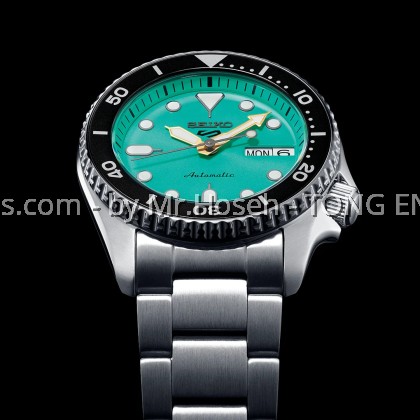 Seiko 5 Sports SKX ‘Midi’ Teal SRPK33K1 Seiko 5 Sports SKX ‘Midi’ Teal SRPK33K1
