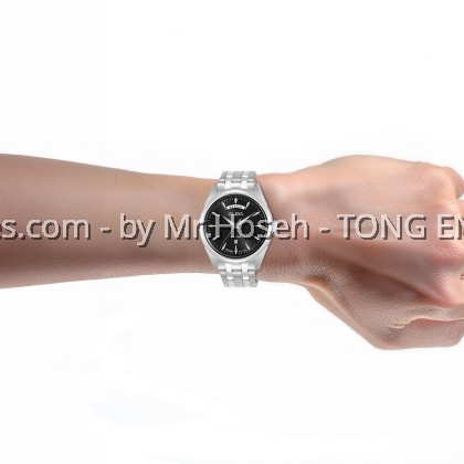 Alba Prestige Day-Date Sapphire Quartz Watch A6B009X1